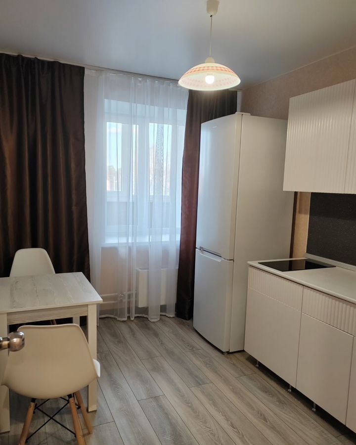 квартира г Тольятти р-н Автозаводский ул 40 лет Победы 5в фото 5