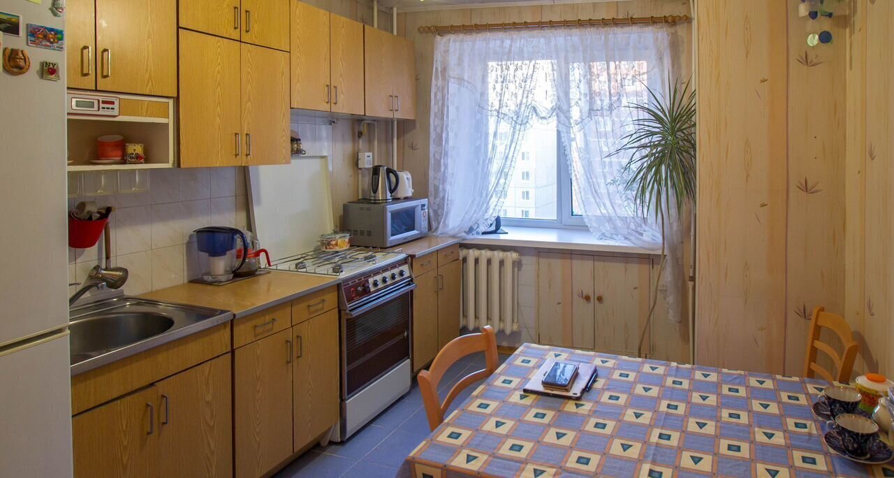 квартира г Омск р-н Октябрьский ул Масленникова 183 фото 9