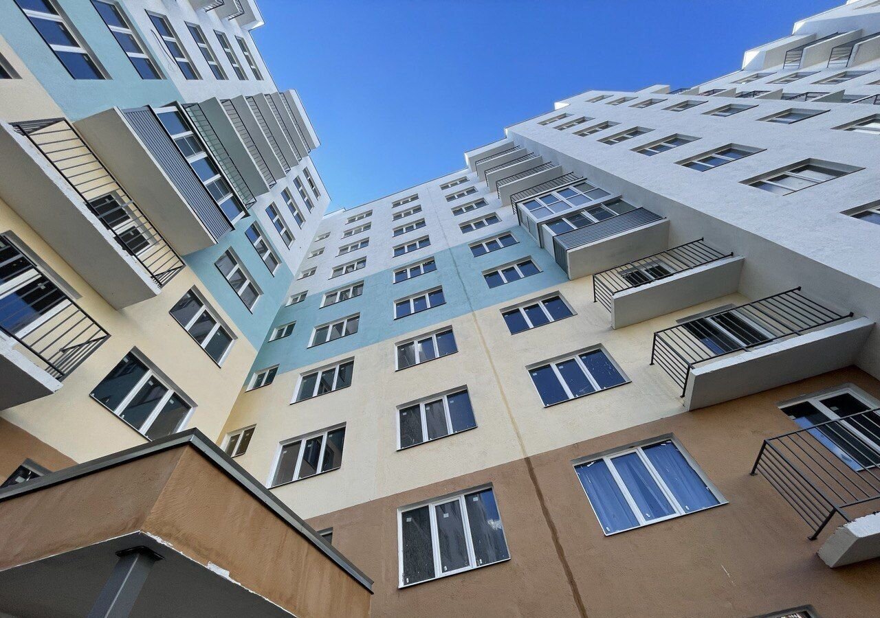 квартира г Ярославль р-н Дзержинский ул Брагинская 18к/2 фото 3