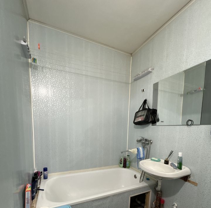 квартира г Омск р-н Центральный ул Завертяева 23к/4 фото 6