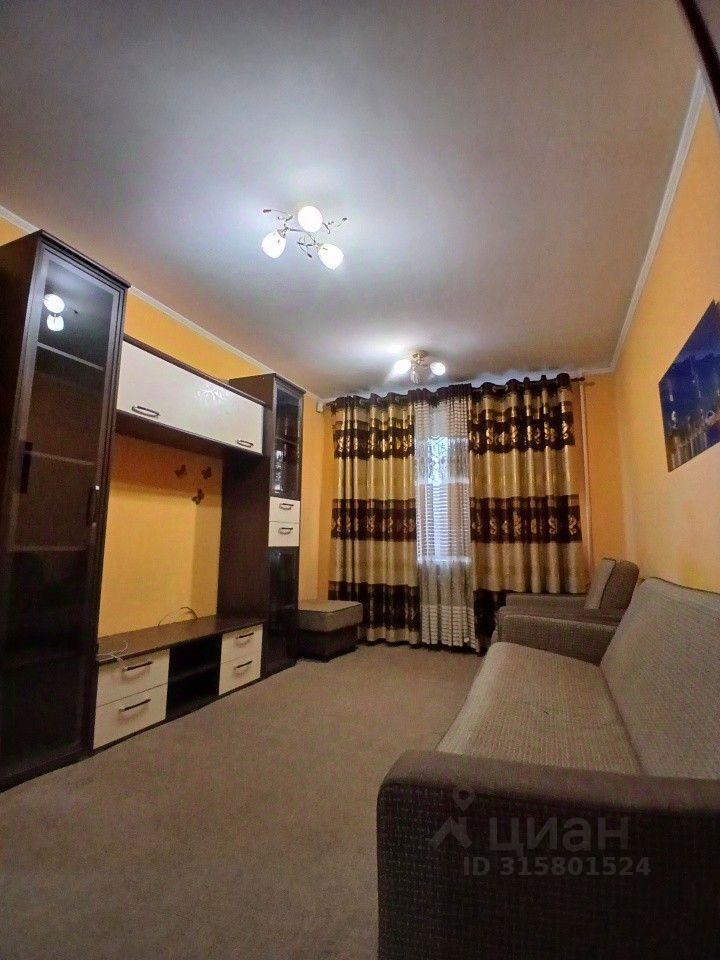 квартира г Екатеринбург р-н Октябрьский пер Переходный 2а фото 2