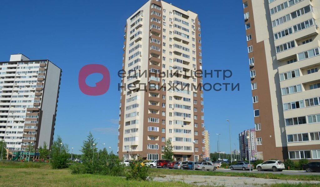 квартира г Тюмень ул Фармана Салманова 4 фото 5