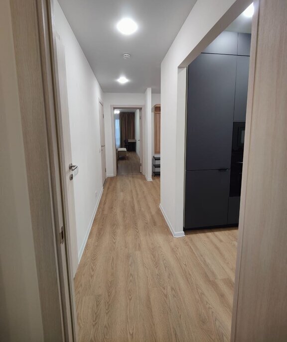 квартира г Москва метро Коммунарка метро Саларьево ТиНАО улица Трёхполье, 6к 1 фото 1