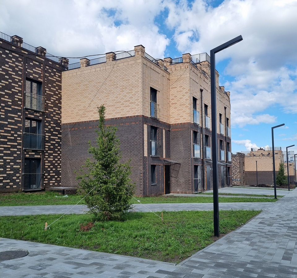 квартира г Челябинск Западный ул. Спортивная, д. 20 фото 1