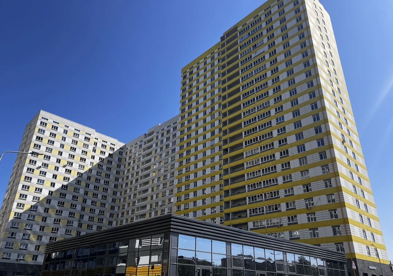 квартира г Оренбург р-н Промышленный ул Юркина 2 фото 1