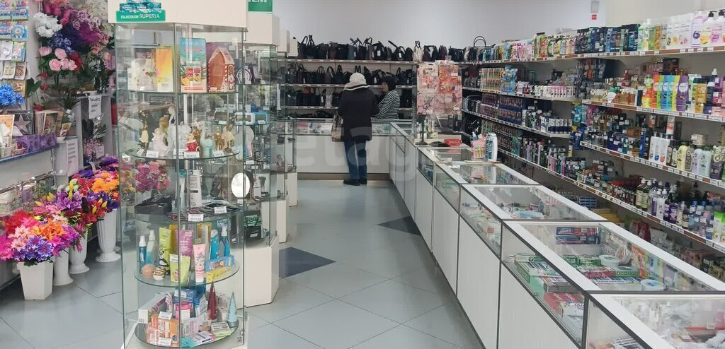 торговое помещение г Тюмень ул Пермякова 23а фото 2