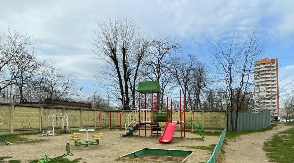 квартира г Краснодар р-н Прикубанский ул им. Академика Лукьяненко П.П. 26/1 фото 20