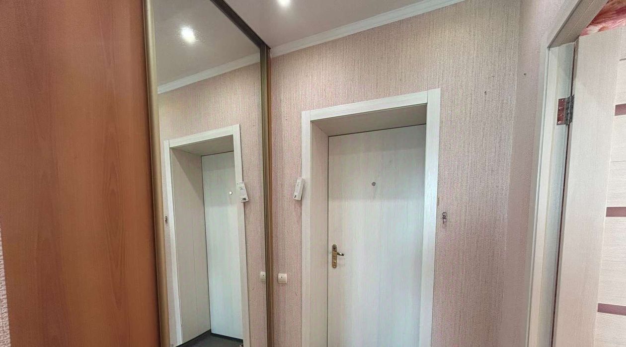 квартира г Тольятти р-н Автозаводский ул Офицерская 4а фото 13