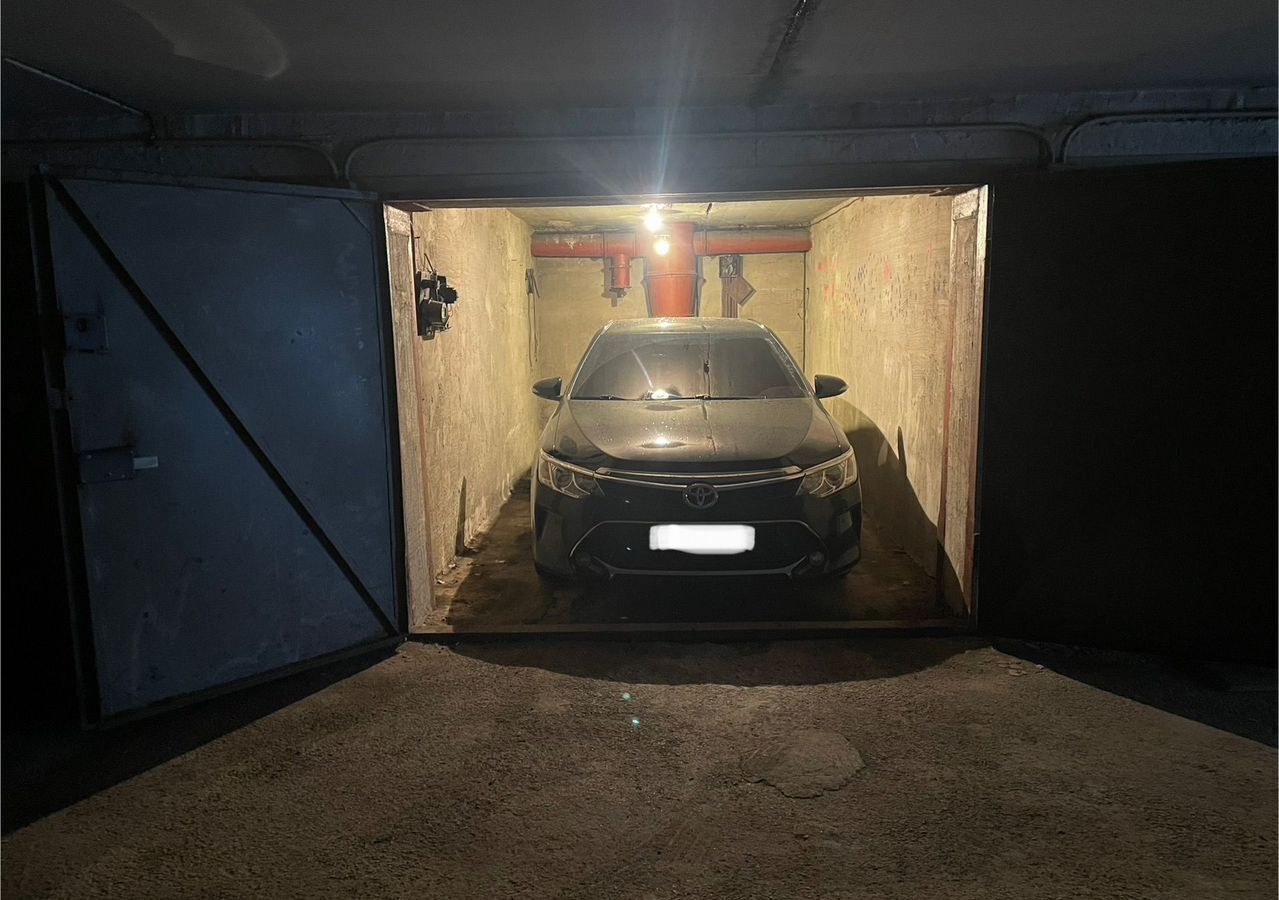 гараж г Екатеринбург р-н Октябрьский Чкаловская ул Ткачей 10 фото 2