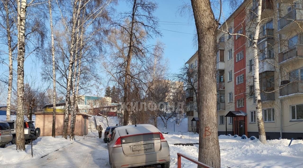 комната г Новосибирск ул Немировича-Данченко 24/2 Площадь Маркса фото 3