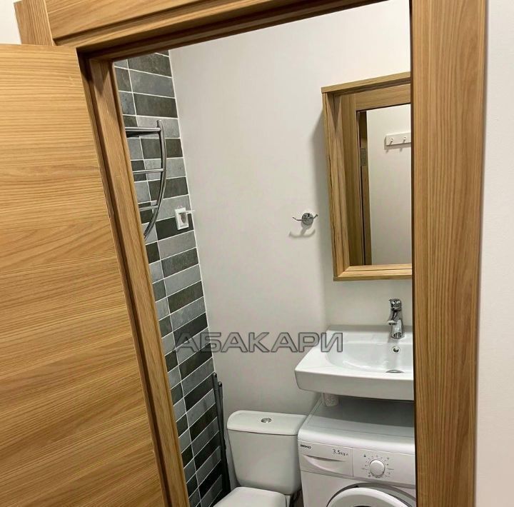 квартира г Красноярск р-н Октябрьский ул Ленинградская 42 фото 4