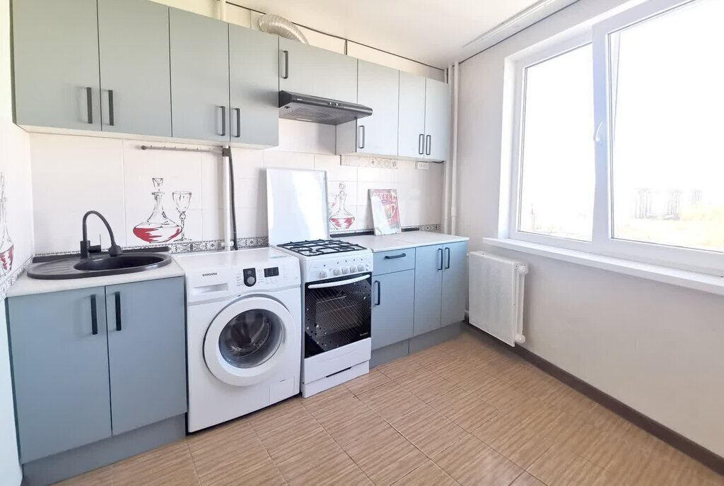 квартира г Калининград р-н Московский ул Интернациональная 13 фото 1