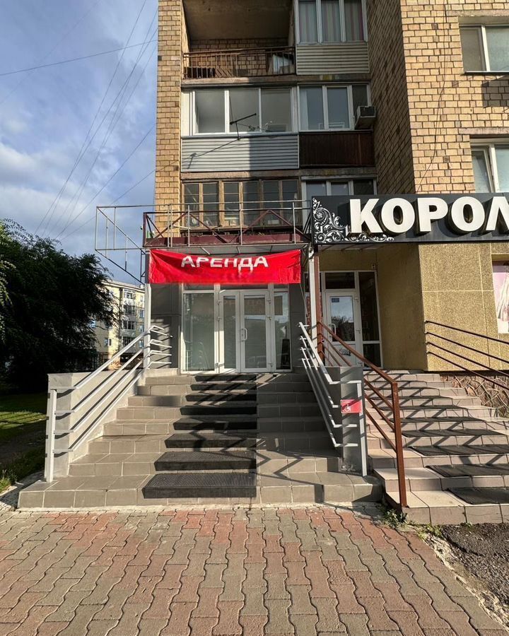 торговое помещение г Красноярск р-н Свердловский пр-кт им.газеты "Красноярский рабочий" 161 фото 2