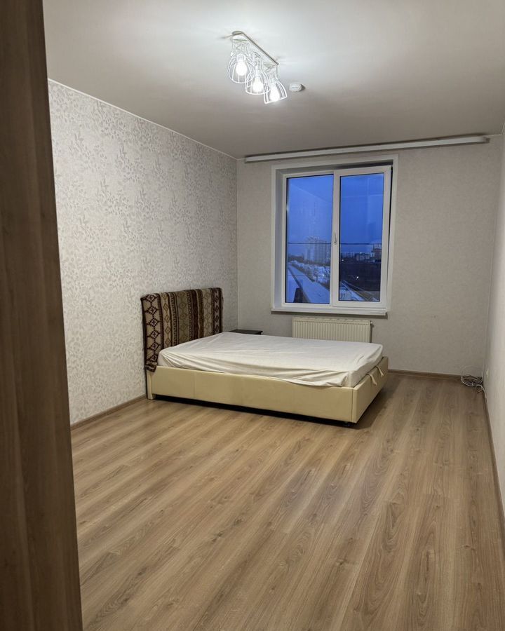 квартира г Пермь р-н Мотовилихинский ул Фрезеровщиков 86 фото 2
