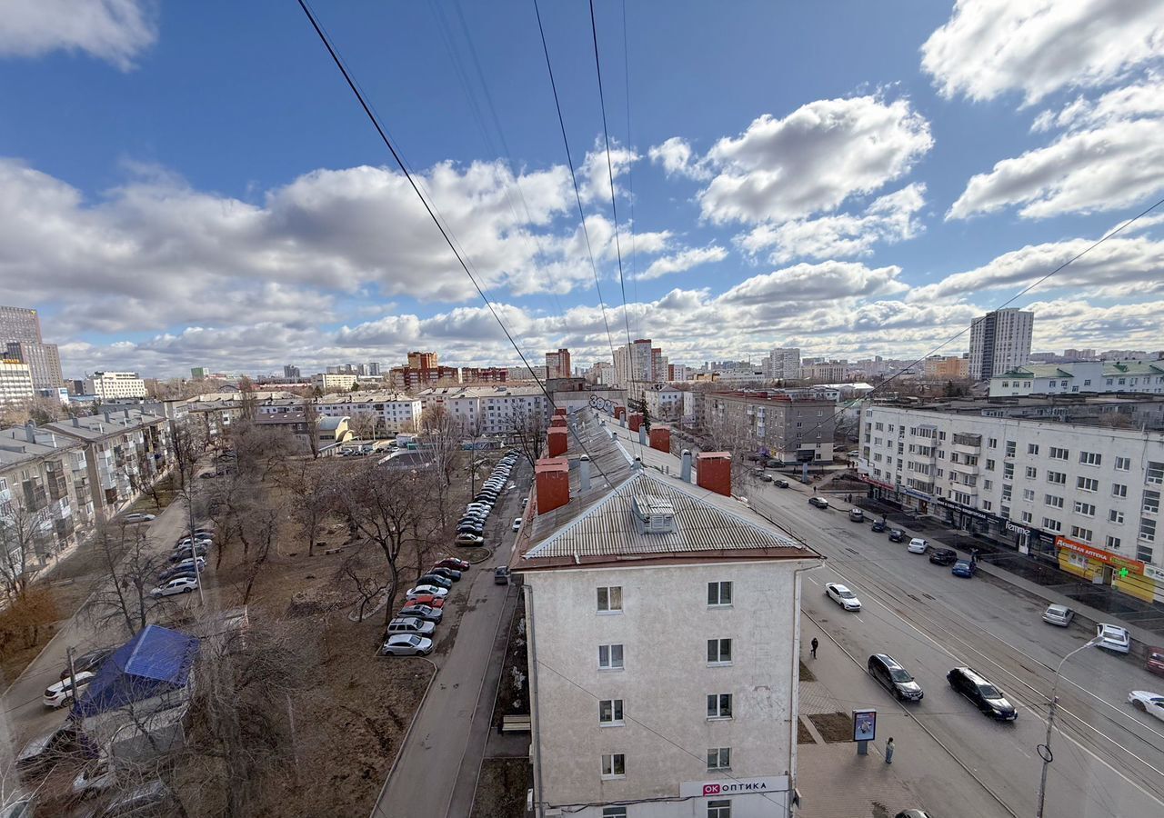 квартира г Уфа р-н Советский ул 50-летия Октября 2 фото 17