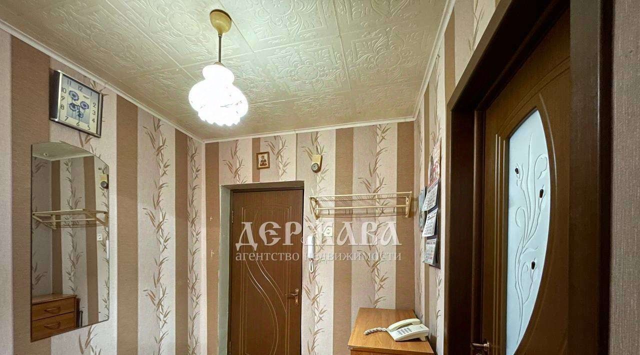 квартира г Старый Оскол пр-кт Комсомольский 3а фото 8