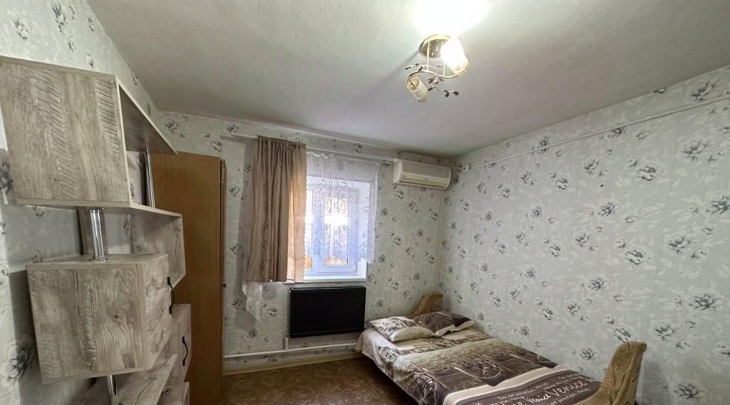 дом г Геленджик с Кабардинка ул Революционная 60 фото 11
