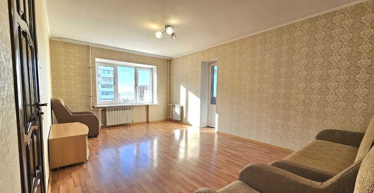 квартира г Саратов р-н Заводской ул. имени Н. Г. Чернышевского, 15 фото 1
