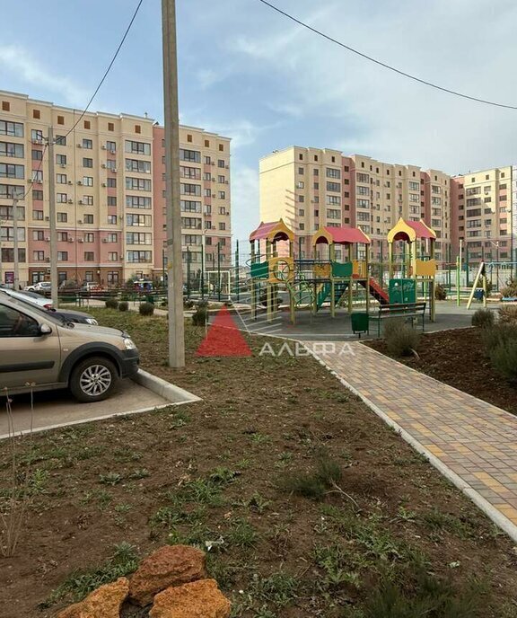 квартира г Евпатория ул Чапаева 10 фото 3