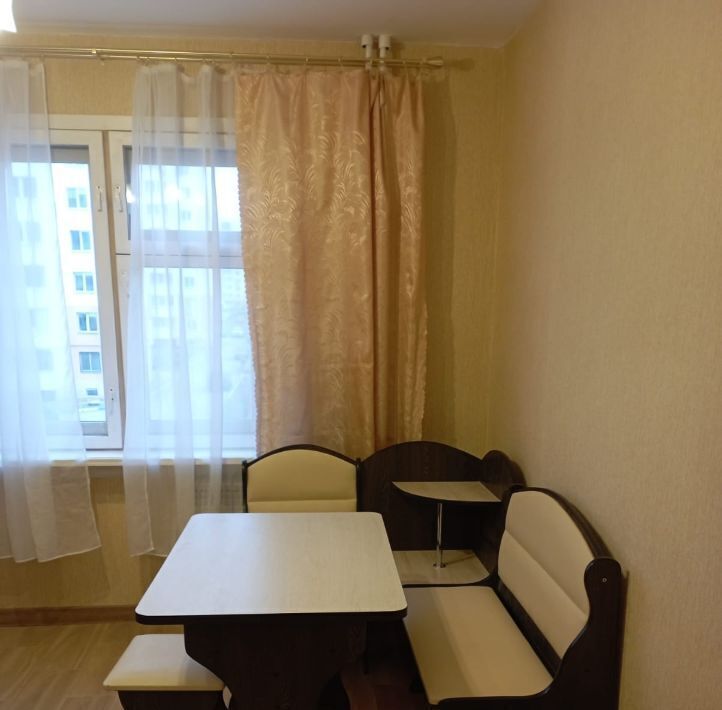 квартира г Саратов р-н Кировский Солнечный 2 ул им Гришаева В.И. 10 фото 1