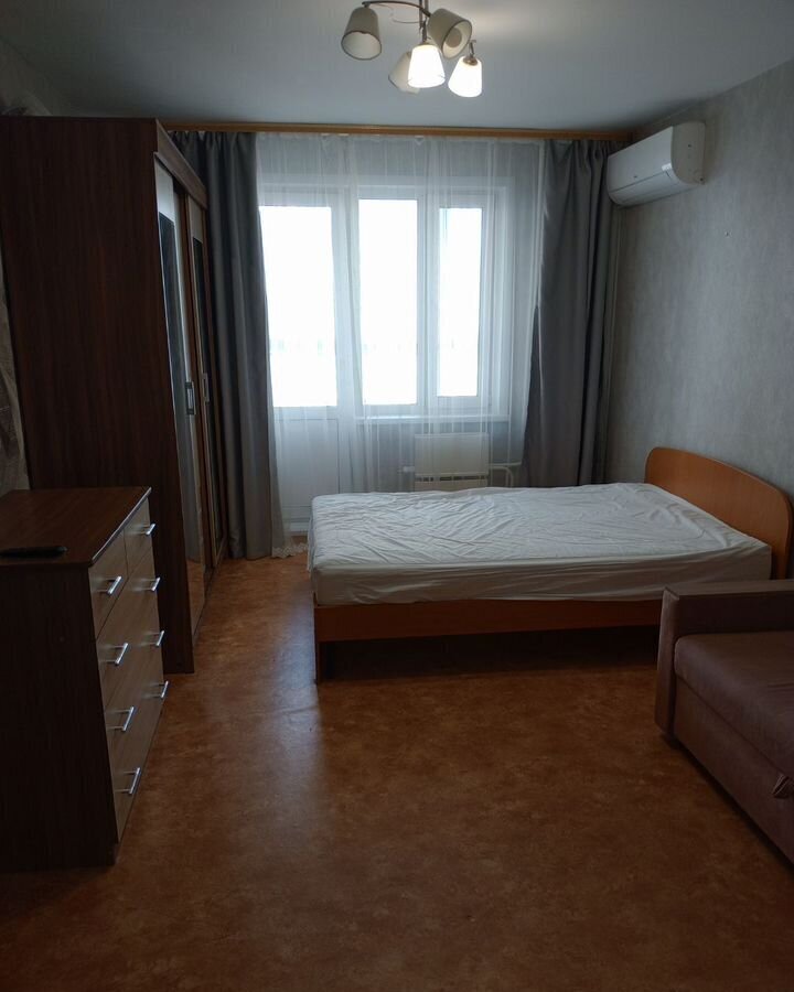 квартира г Красноярск р-н Свердловский ул Карамзина 12 фото 1