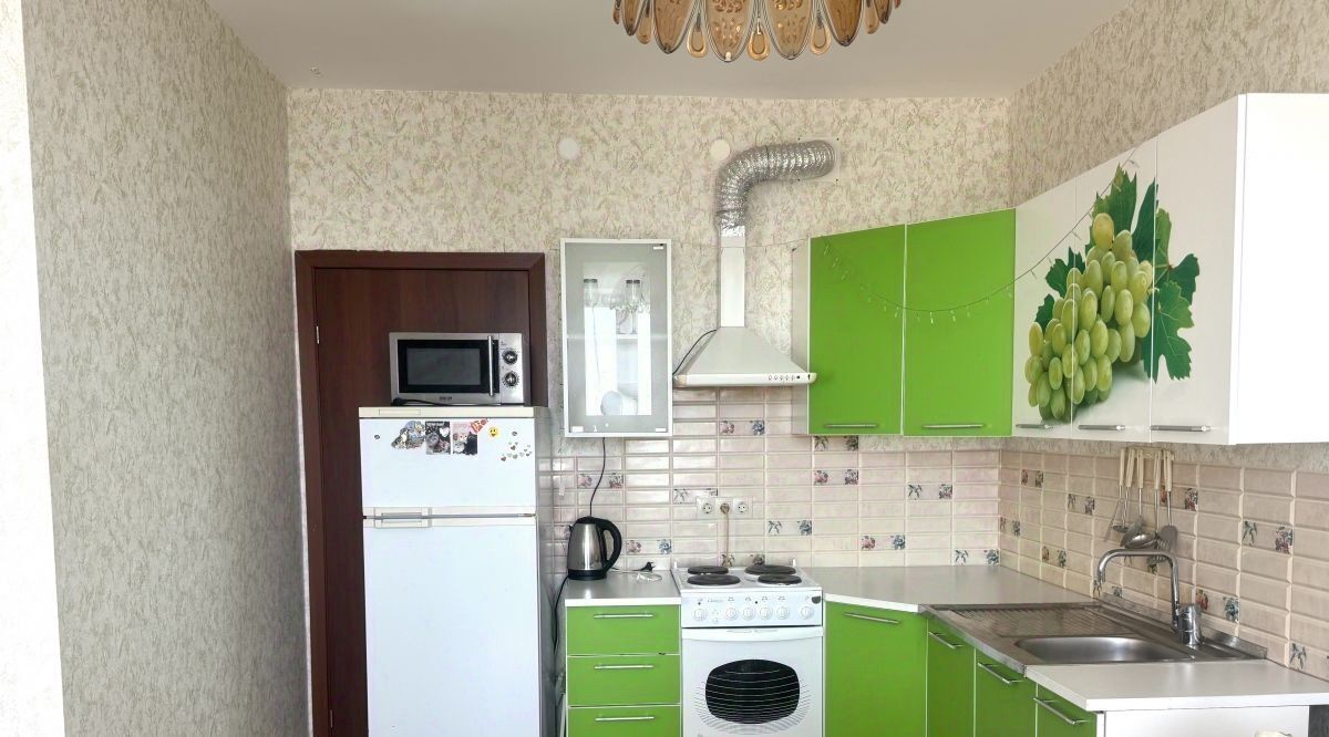 квартира г Волгоград р-н Кировский ул им. Гаря Хохолова 6 фото 3