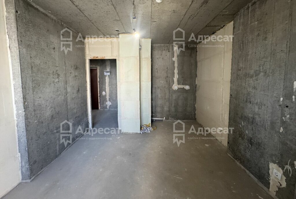 квартира г Волгоград р-н Кировский ул им. Гаря Хохолова 4 фото 6