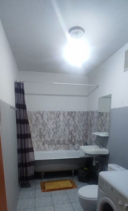 квартира г Красноярск р-н Советский Северный ул Мате Залки 37 фото 2