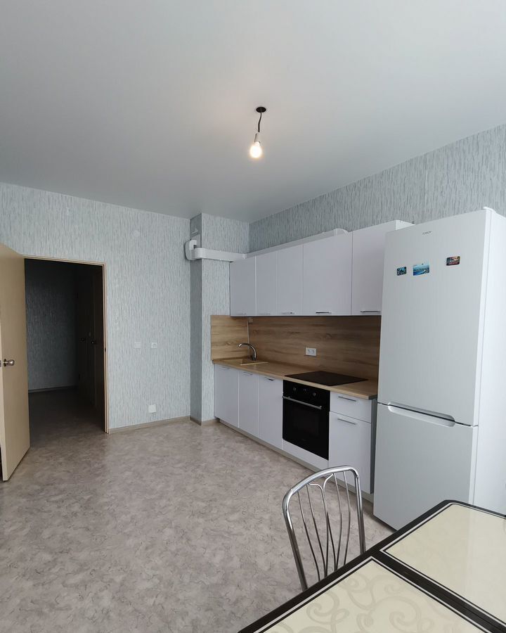 квартира г Мегион ул А.М.Кузьмина 35/2 Тюменская обл. фото 3