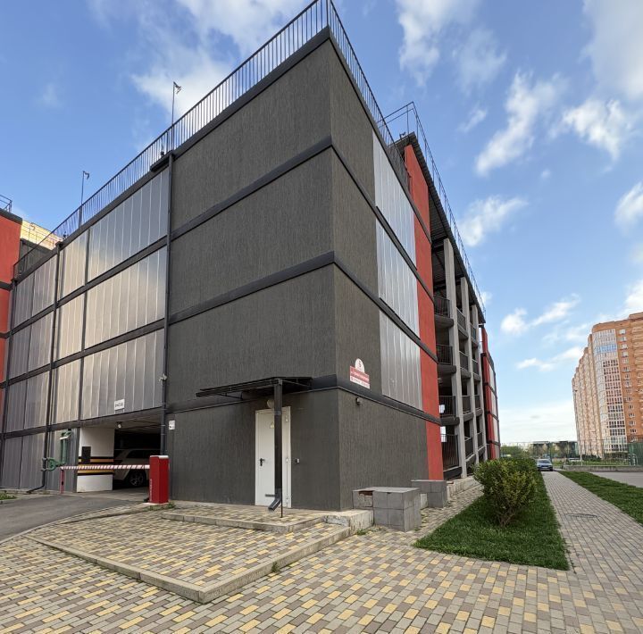 гараж г Краснодар р-н Прикубанский ул Героев-Разведчиков 6с/1 фото 1