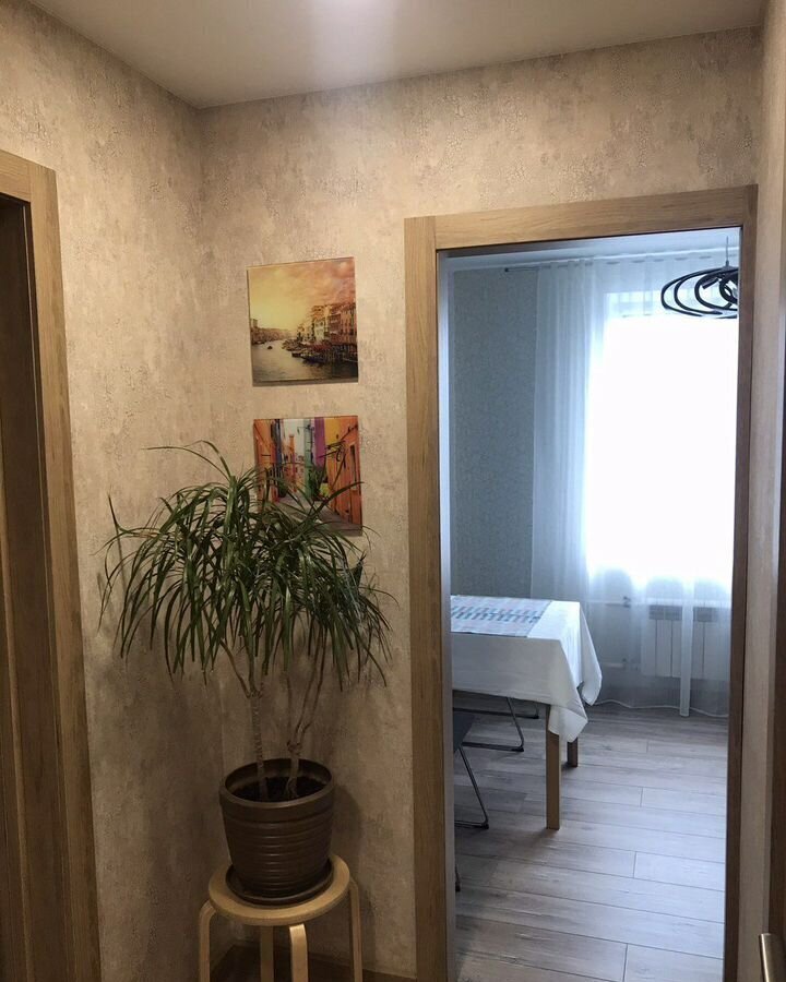 квартира г Тольятти р-н Автозаводский 19 квартал ш Южное 67 фото 3