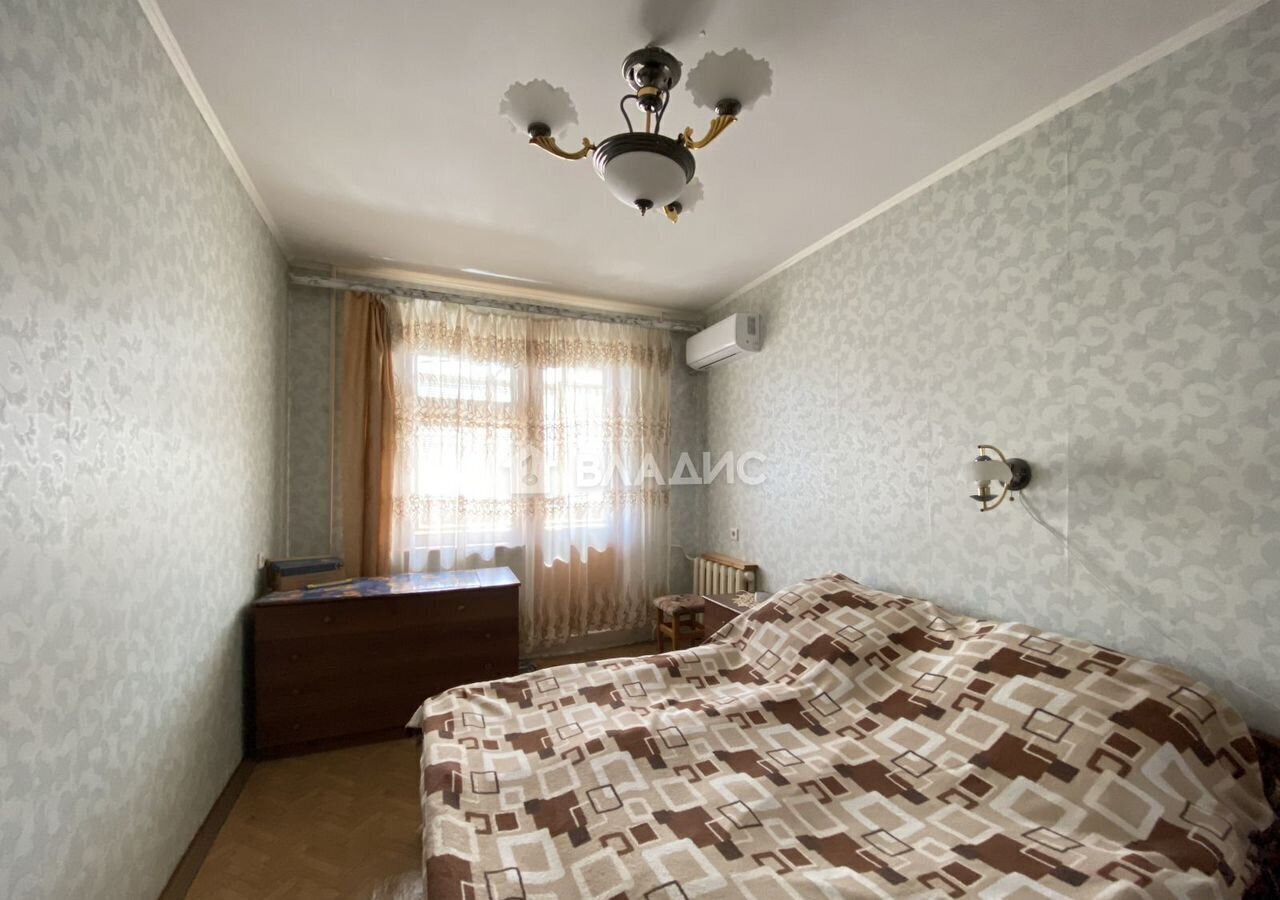квартира г Волгоград р-н Дзержинский ул им. Землячки 31 фото 4