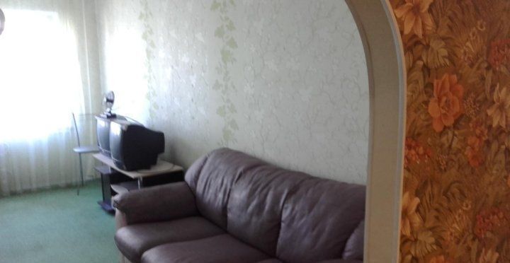 квартира г Тольятти р-н Комсомольский ул Матросова 8 фото 3