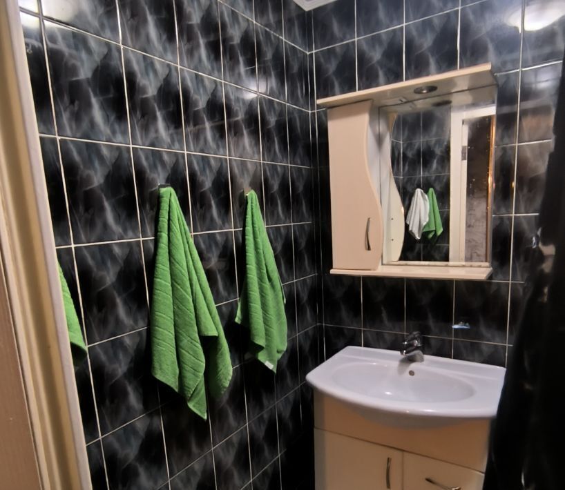 квартира г Саратов р-н Заводской ул Омская 23а фото 3