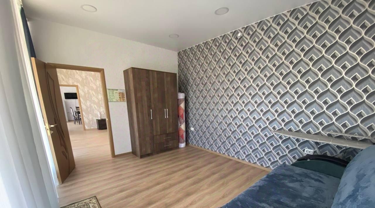комната р-н Крымский г Крымск ул Советская 95к фото 1