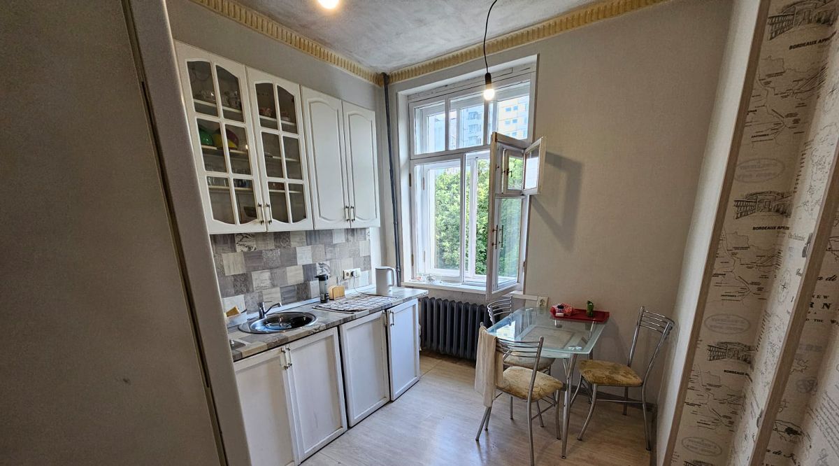 комната г Москва метро Первомайская б-р Измайловский 37 фото 12