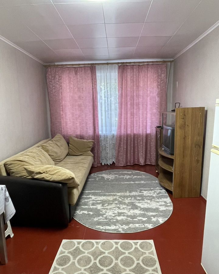 комната г Таганрог Восточный ул Пальмиро Тольятти 24/3 фото 1