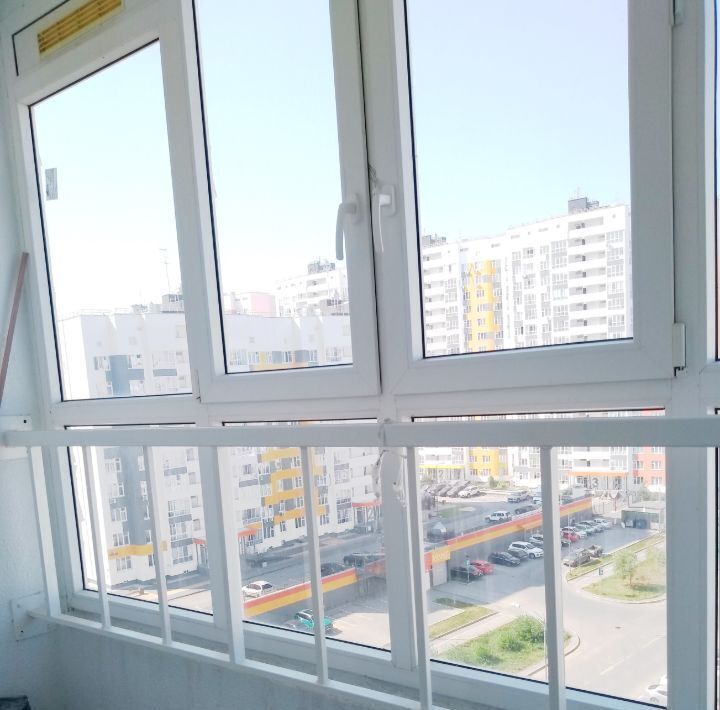 квартира г Тюмень р-н Калининский ул Александра Протозанова 12к/1 фото 3