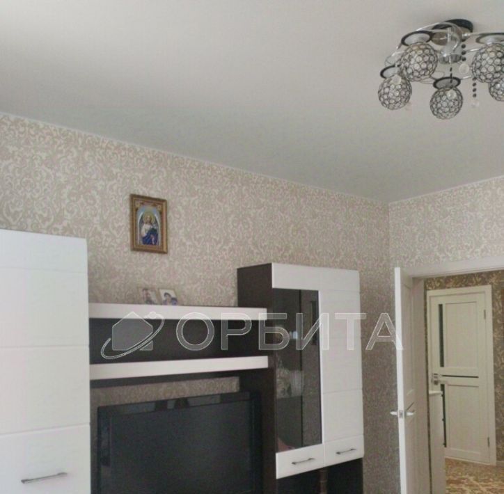 квартира г Тюмень р-н Ленинский ул 50 лет Октября 75к/1 фото 9