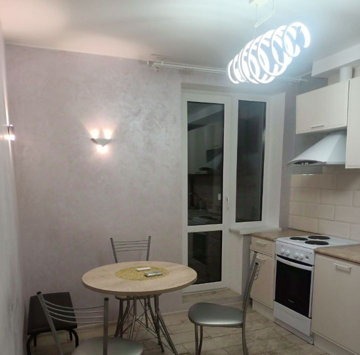 квартира г Домодедово мкр Южный ул Курыжова 18к/1 Домодедовская фото 4