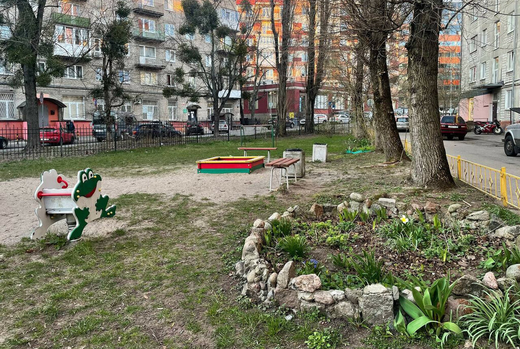 квартира г Калининград ул Уральская 10 фото 14