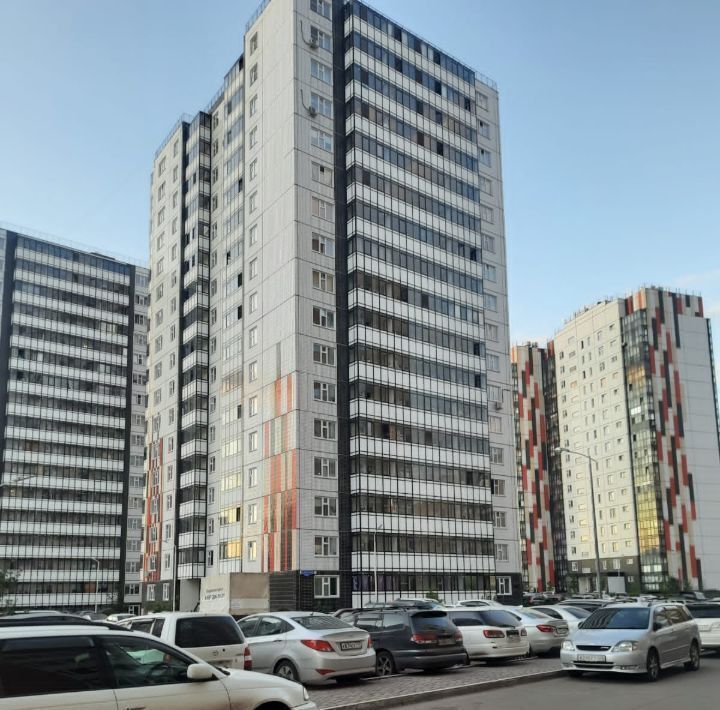 квартира г Красноярск р-н Кировский ул Апрельская 5б фото 2