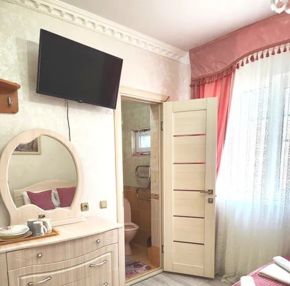 комната г Сочи р-н Адлерский ул Ленина 286б фото 2
