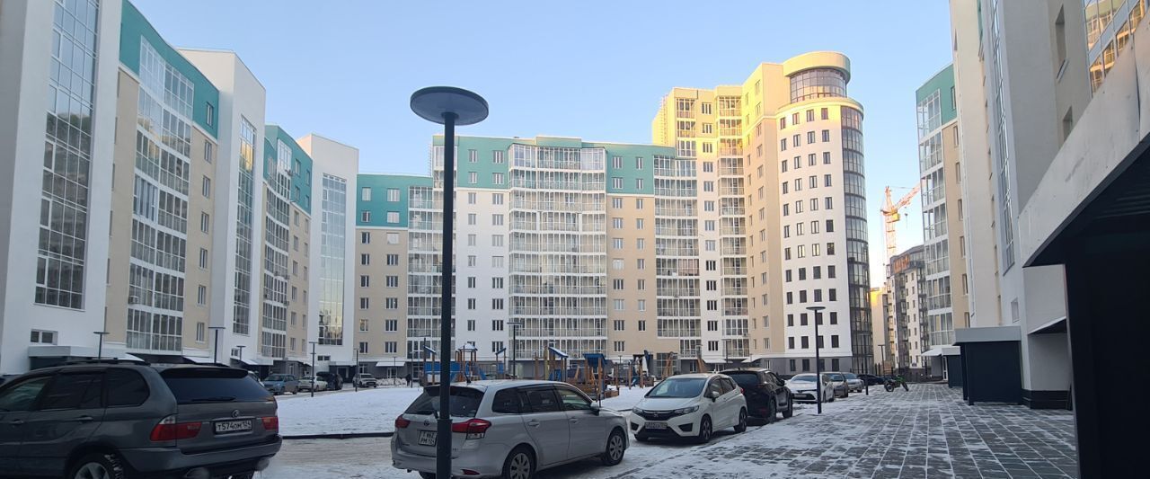 квартира г Красноярск р-н Советский ул Петра Подзолкова 4 фото 4
