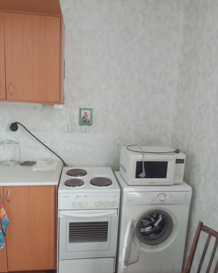 квартира г Оренбург р-н Ленинский ул Салмышская 68/2 фото 2
