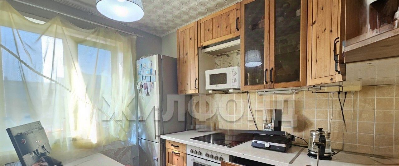 квартира г Новосибирск метро Площадь Гарина-Михайловского ул Железнодорожная 6 фото 4