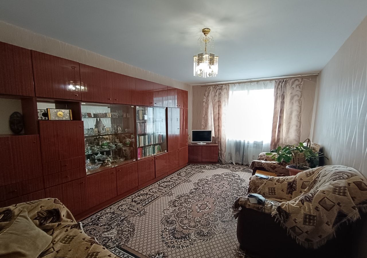 квартира г Магнитогорск р-н Орджоникидзевский пр-кт Карла Маркса 174 фото 1