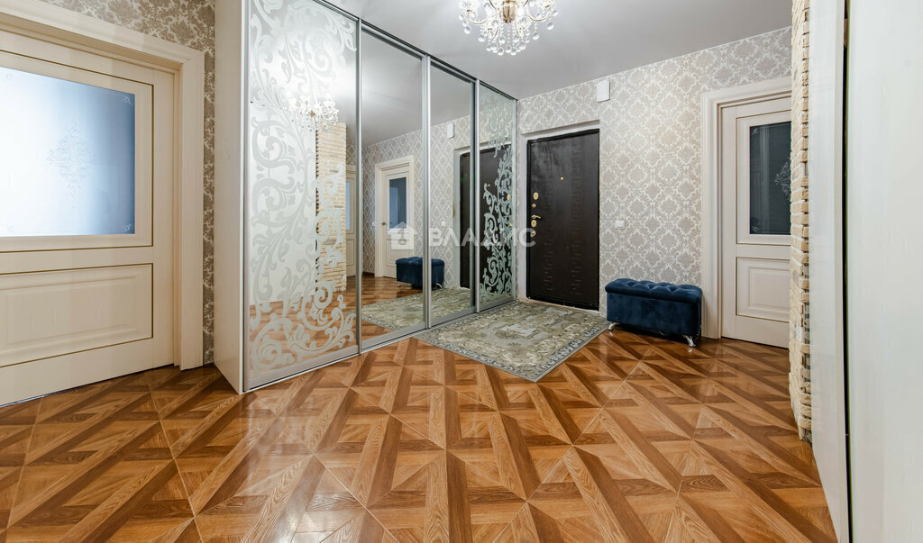 квартира г Санкт-Петербург п Парголово ул Михаила Дудина 23к/1 метро Парнас фото 5