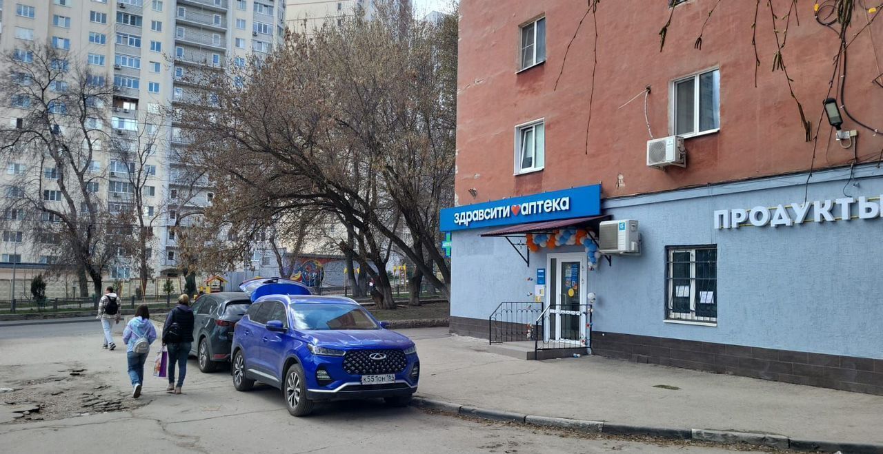 торговое помещение г Саратов р-н Фрунзенский ул Шелковичная 170 фото 5