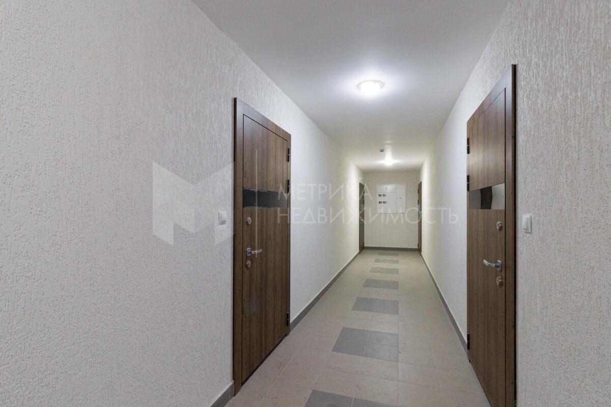 квартира г Тюмень ул Лесопарковая 1 фото 27